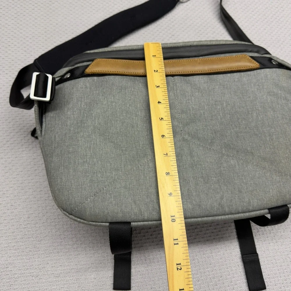 Peak Design Everyday Sling 10L V1 Gray Shoulder Bag Camera Travel Dividers